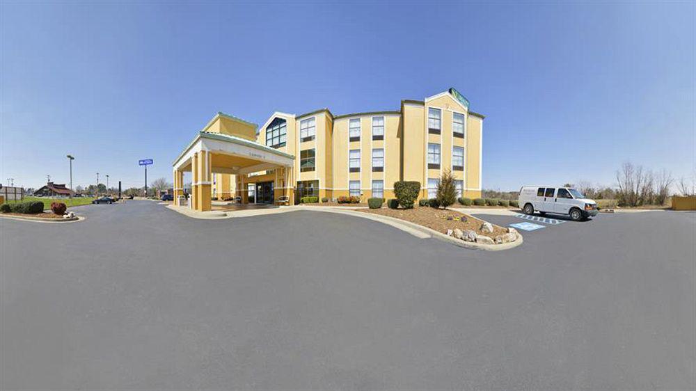 Quality Suites Maumelle - Little Rock Nw Екстериор снимка